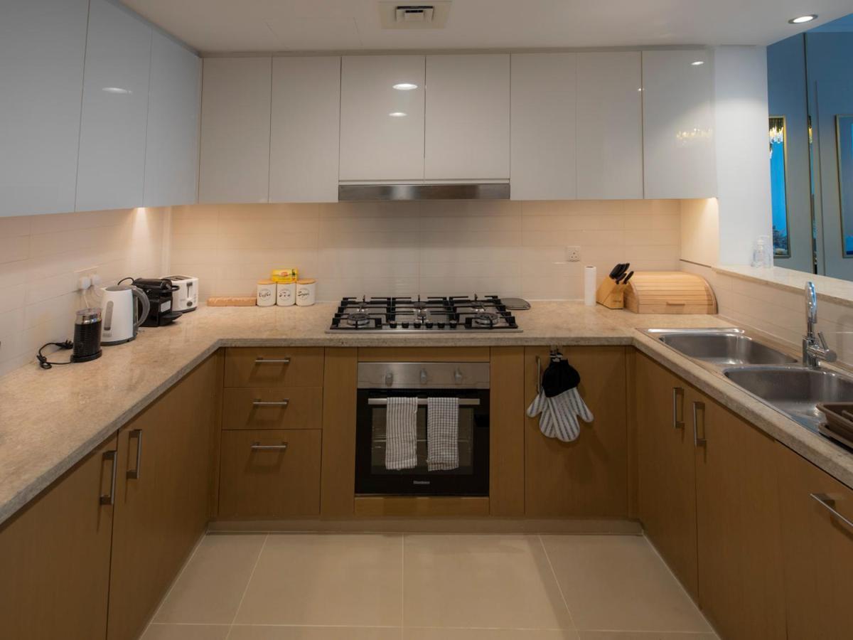 First Class 3Br With Full Dubai Skyline & Sea View Apartman Kültér fotó